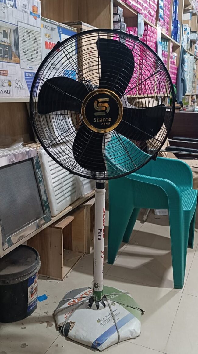 Starco 55W AC/DC Pedestal Fan